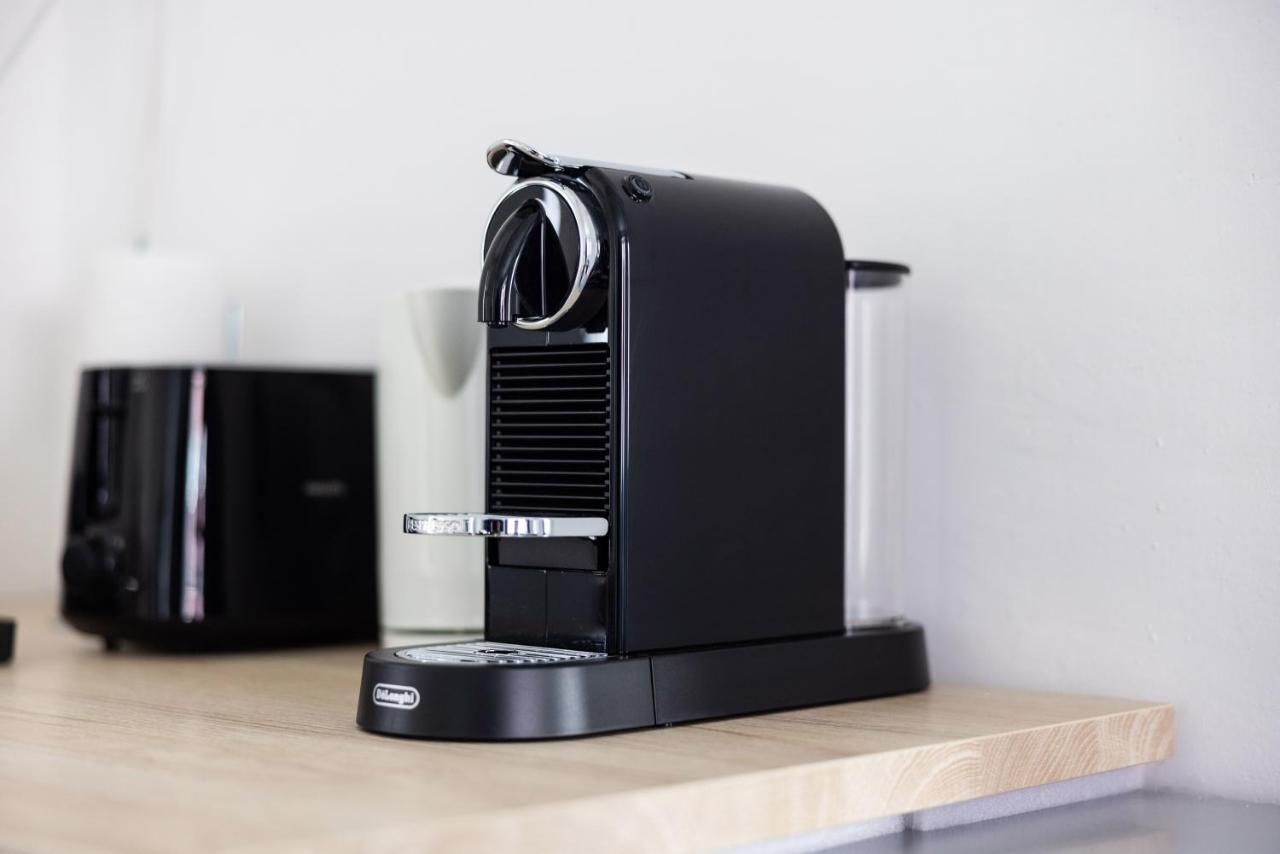 Perfekt Fuer 2! Wifi/ Netflix Apartamento Duisburgo Exterior foto