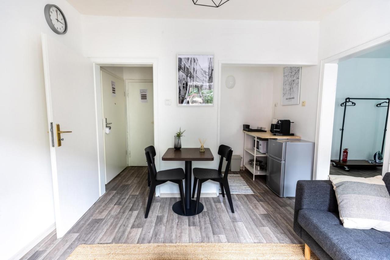 Perfekt Fuer 2! Wifi/ Netflix Apartamento Duisburgo Exterior foto